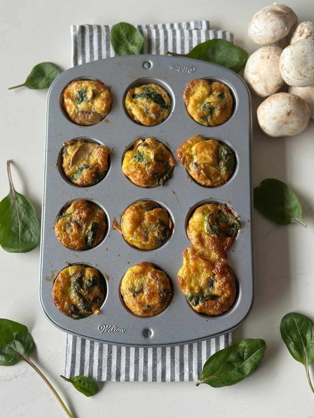 Muffins de Espinaca Baby y Champiñones