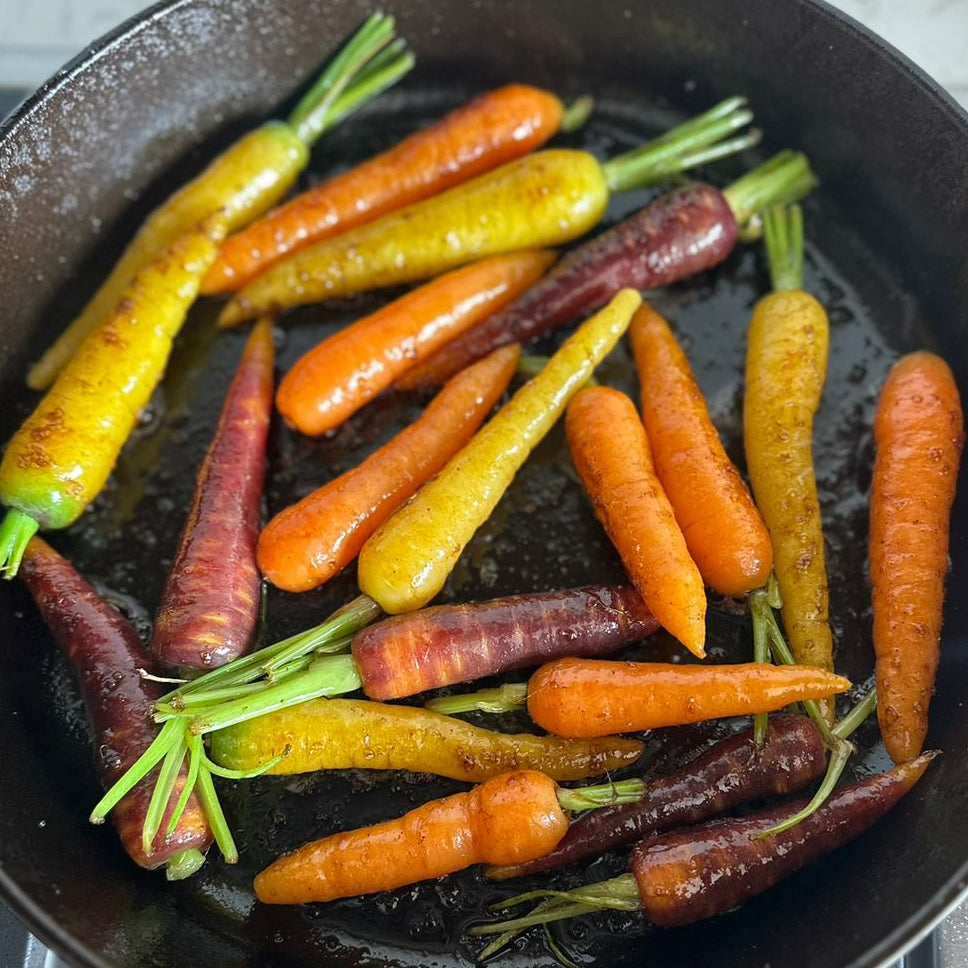 Mini zanahorias salteadas con queso feta